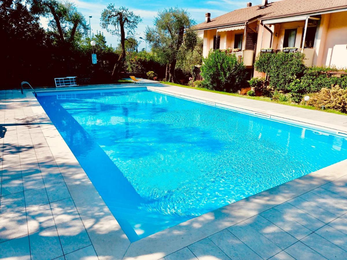 Residenza Riviera Degli Olivi Διαμέρισμα Torri Del Benaco Εξωτερικό φωτογραφία