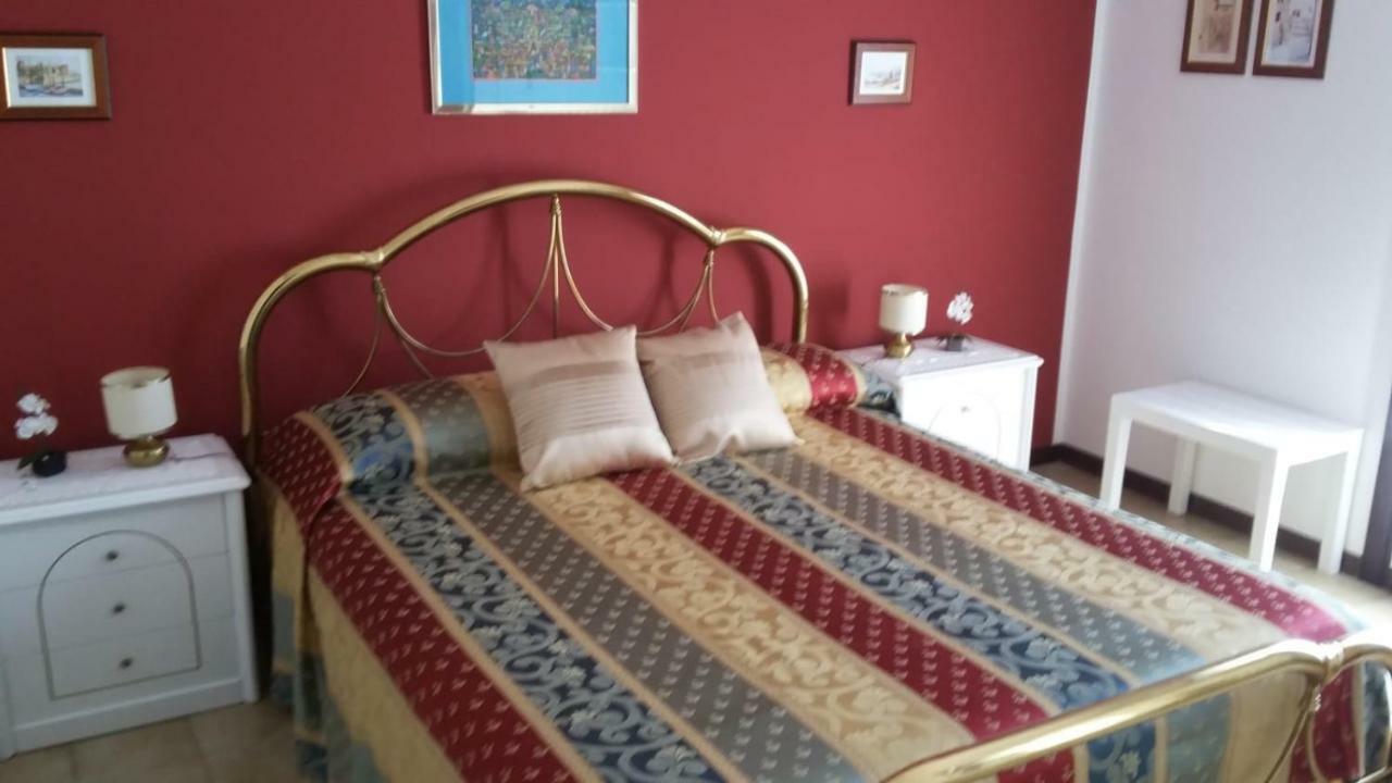 Residenza Riviera Degli Olivi Διαμέρισμα Torri Del Benaco Εξωτερικό φωτογραφία