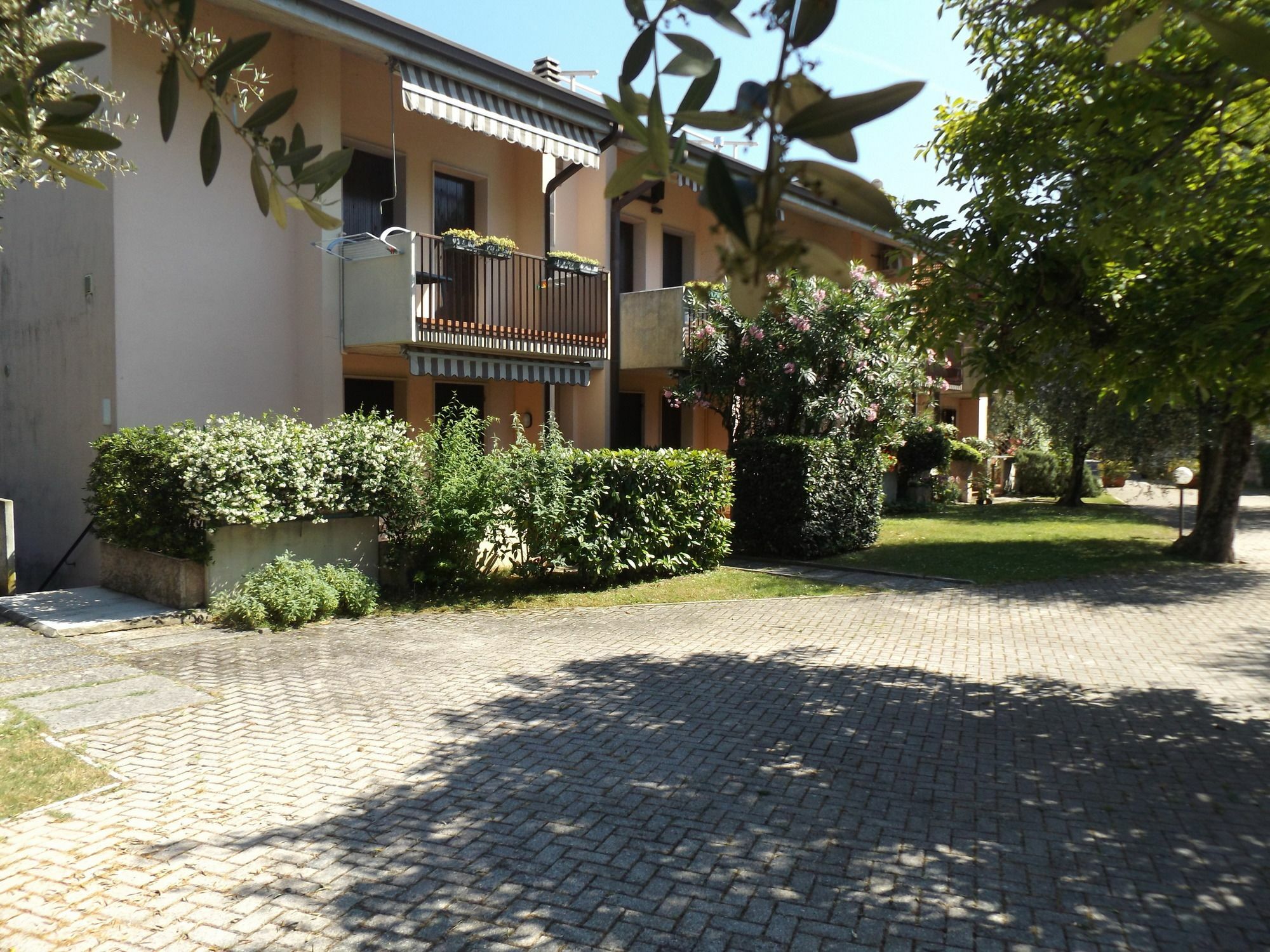 Residenza Riviera Degli Olivi Διαμέρισμα Torri Del Benaco Εξωτερικό φωτογραφία
