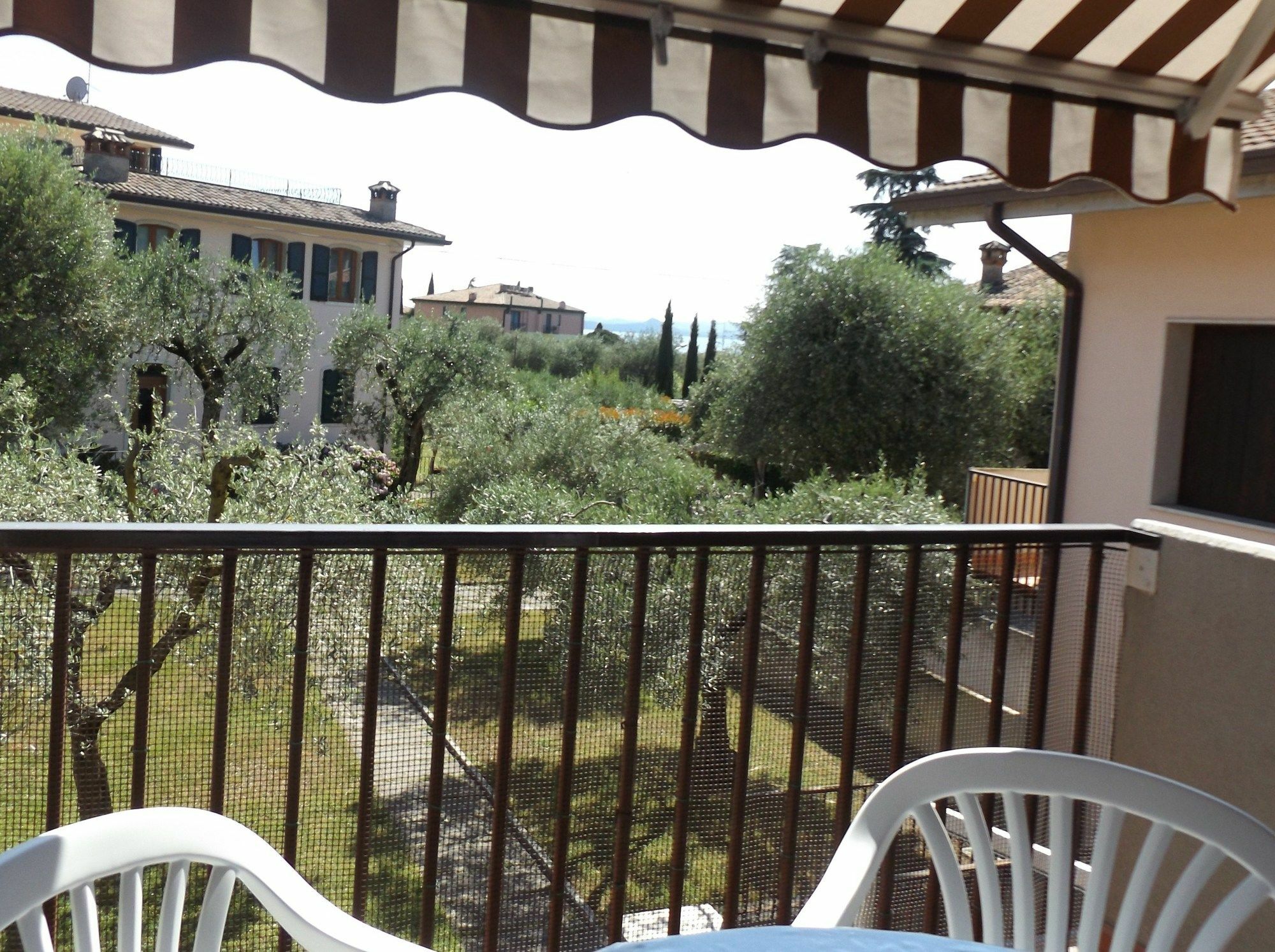 Residenza Riviera Degli Olivi Διαμέρισμα Torri Del Benaco Εξωτερικό φωτογραφία