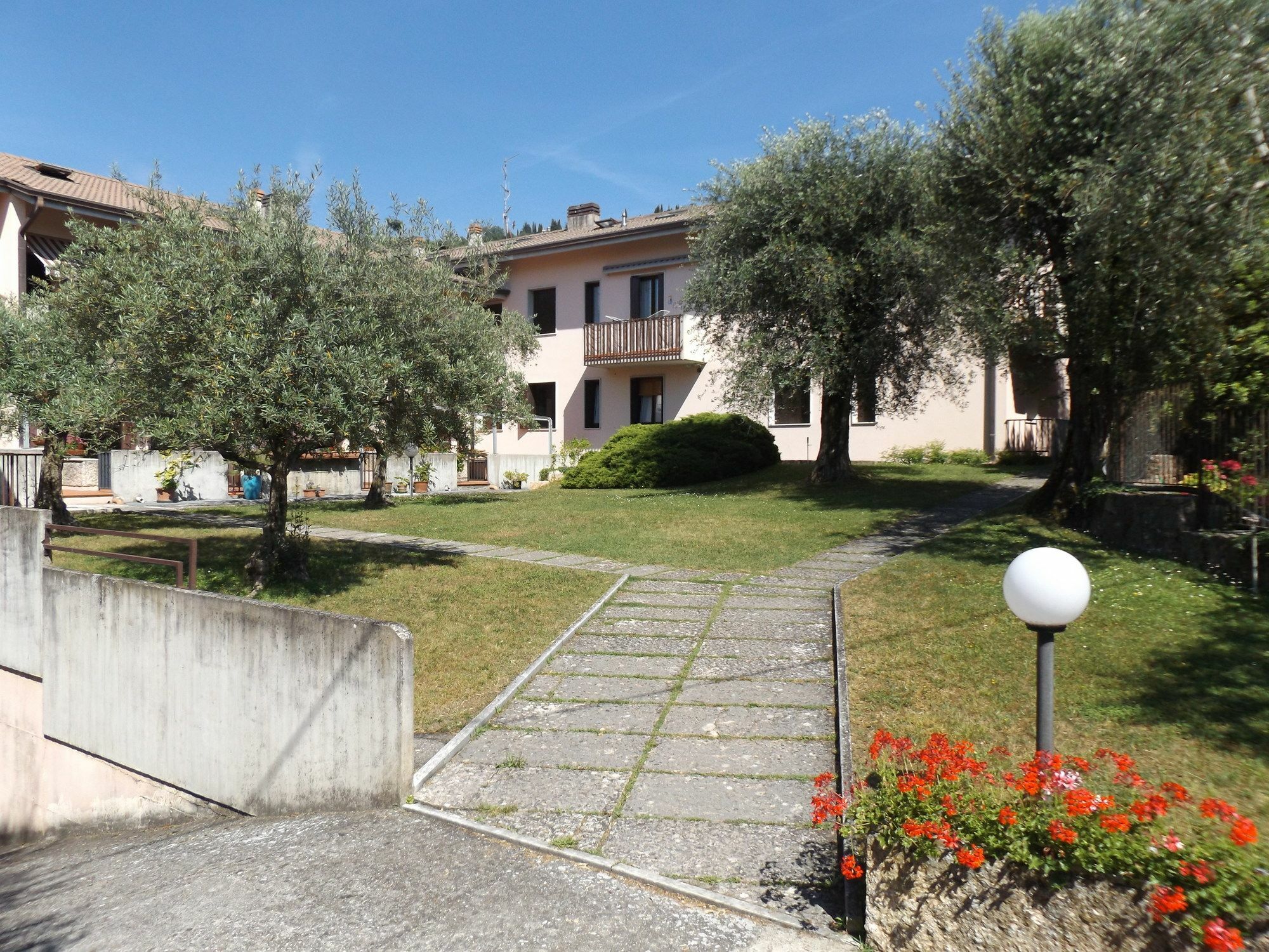 Residenza Riviera Degli Olivi Διαμέρισμα Torri Del Benaco Εξωτερικό φωτογραφία